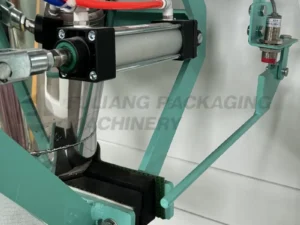 Cân đóng bao hạt 5kg, 25kg,50kg 3