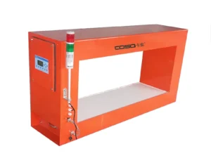 đầu dò kim loại trên băng tải