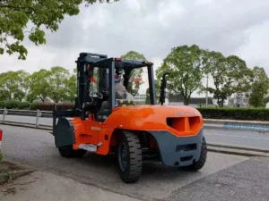 xe nâng Diesel hạng nặng